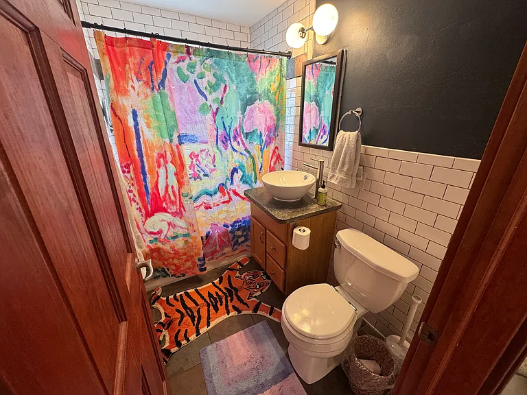 2447 N Bartlett Ave — Photo 16