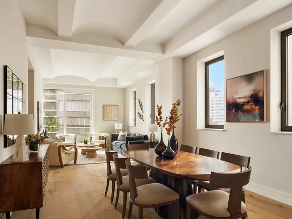 305 East 61st Street image 3 of 16