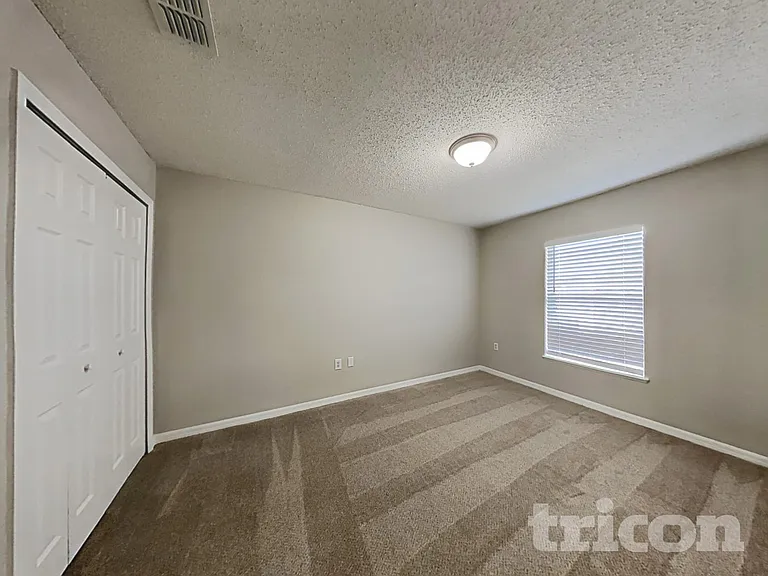 9312 Thunderbolt Dr — Photo 14