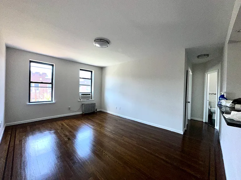 45-35 42nd St #4A — Photo 4
