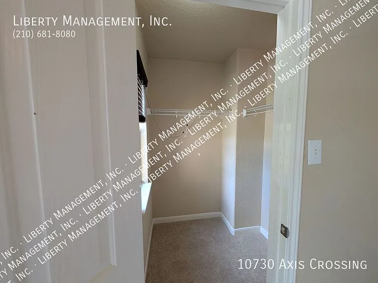 10730 Axis Xing — Photo 22