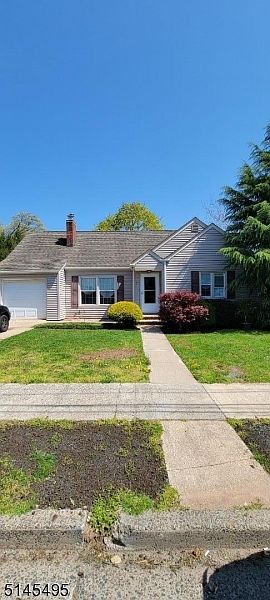 1st image of 246 N 3rd Ave