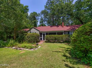 505 E Delaware Ave, Southern Pines, NC 28387