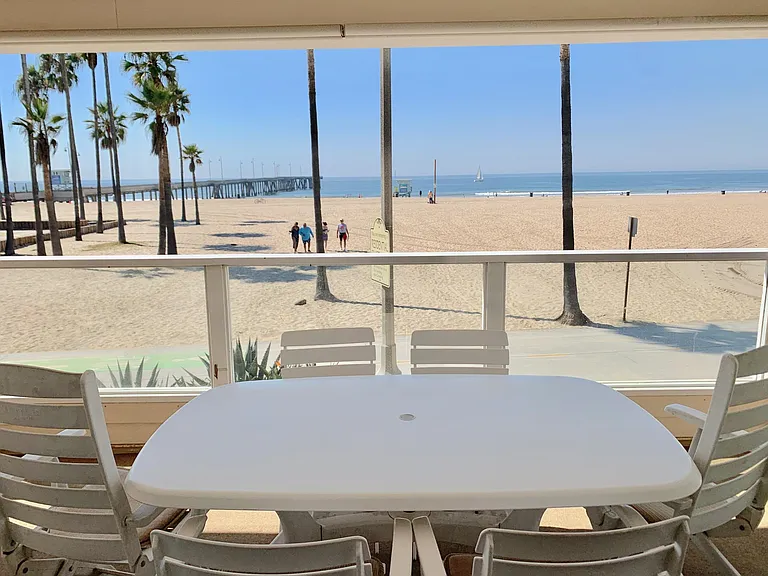 3003 Ocean Front Walk #1/2 — Photo 16