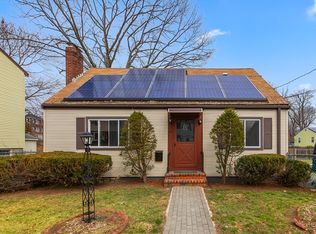 20 Ruskindale Rd, Hyde Park, MA 02136
