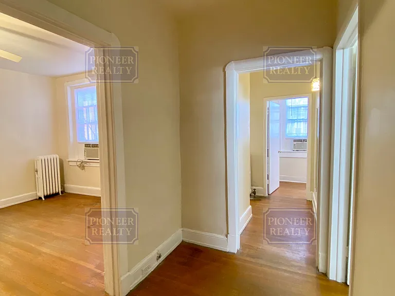 3110 Kensington Ave — Photo 20