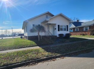 308 E 8th St, Bicknell, IN 47512
