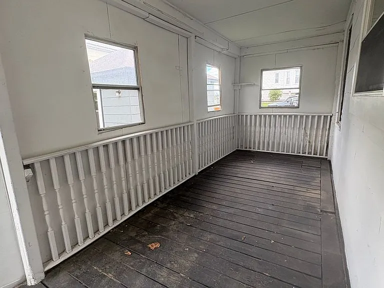 8 Hill St — Photo 14