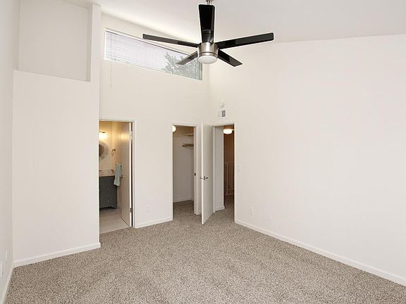 3rd image of 1702 Dolphin Dr