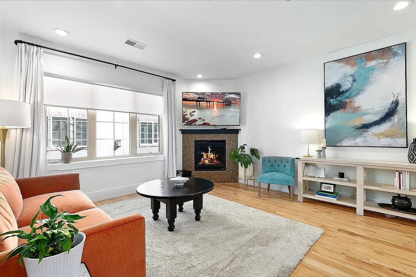 3 bed, 2.5 bath, 1863 sqft, $3,800 — Photo 1