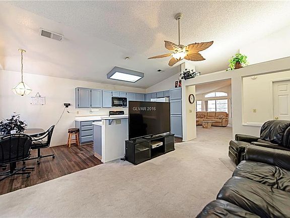 5th image of 1453 Daybreak Dr