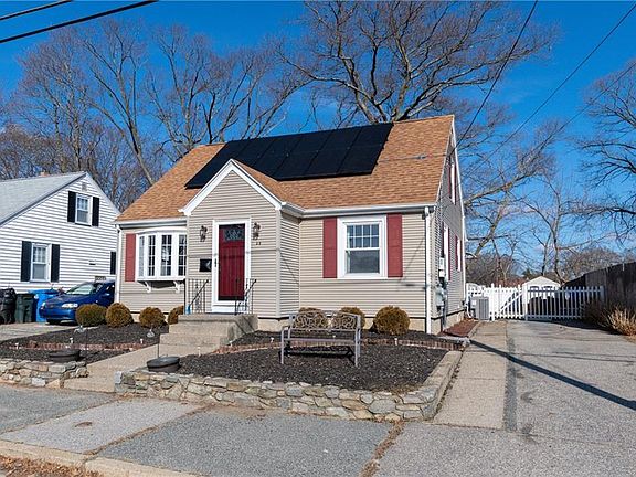 2nd image of 28 Binford St