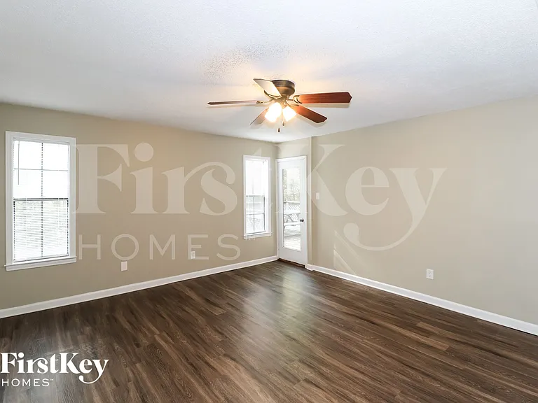 2961 Forest Edge Dr — Photo 8