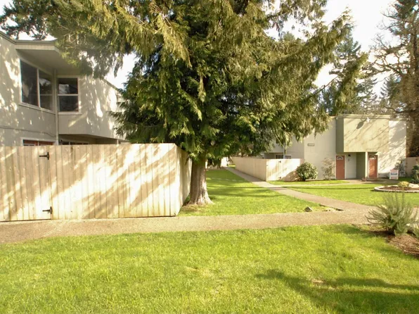 13063 Pacific Hwy SW Unit B, Lakewood, WA 98499