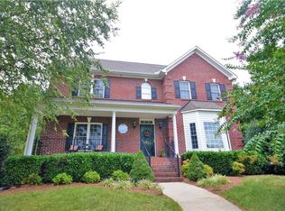 3624 Pebble Lake Ct, Pfafftown, NC 27040