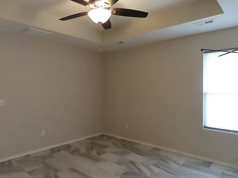 478 W Melody Ln — Photo 11