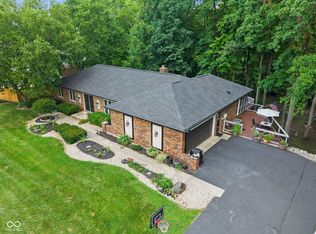 7806 Continental Dr, Mooresville, IN 46158