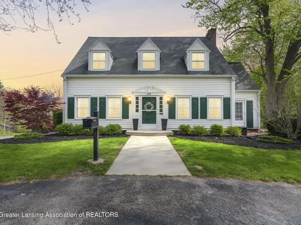 603 E Jefferson St, Grand Ledge, MI 48837