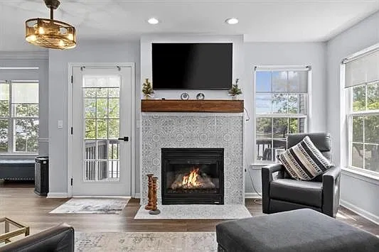 25 Bayside Dr — Photo 1