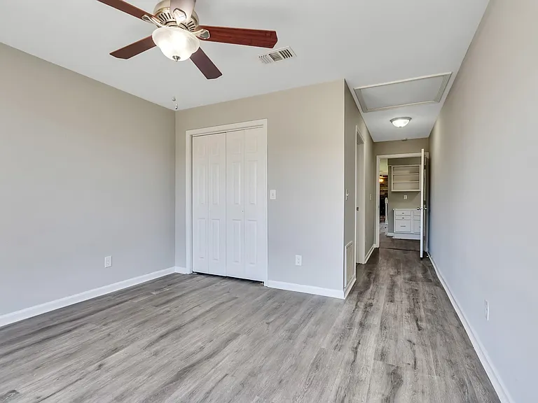 4511 Tangle Creek Ln — Photo 14
