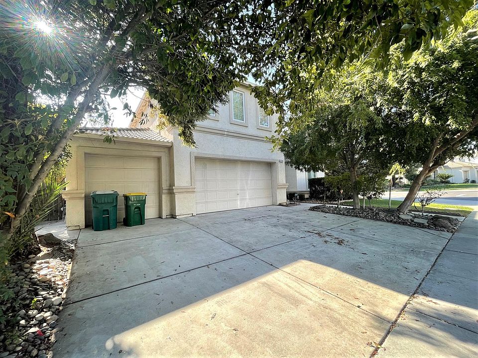 1st image of 3734 Genova Ln