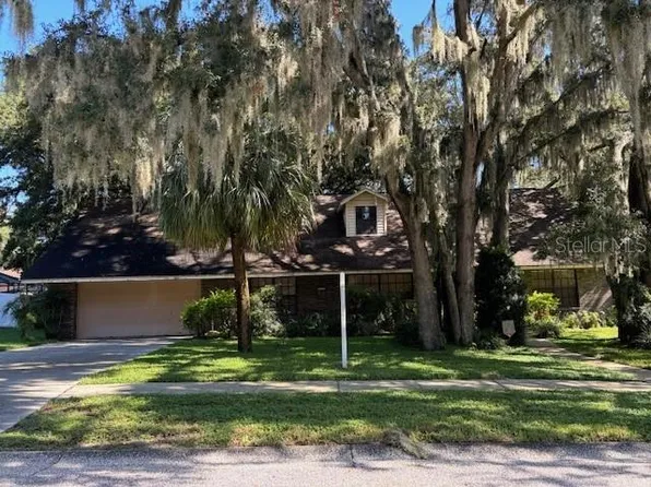 6312 E 112th Ave, Temple Terrace, FL 33617