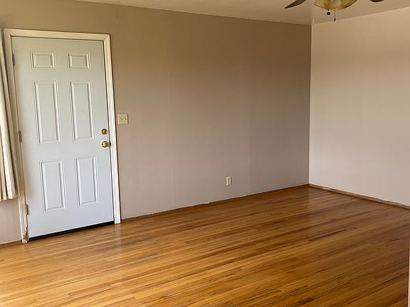 4th image of 620 NW 5th St