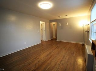 6 Girard Pl, Union, NJ 07083