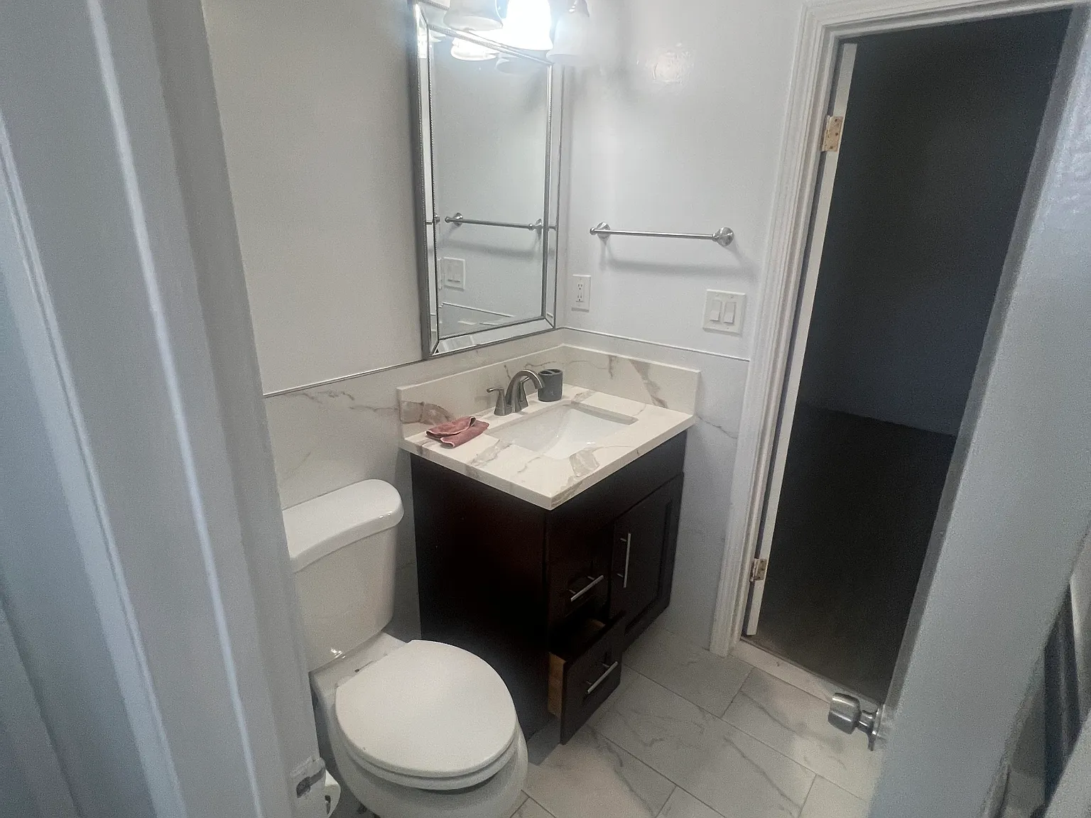 3 bed, 1358 sqft, $3,700 — Photo 4