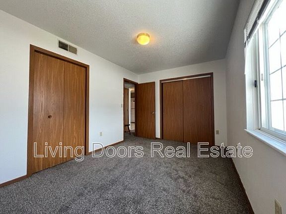 3rd image of 605 S Washington St #13