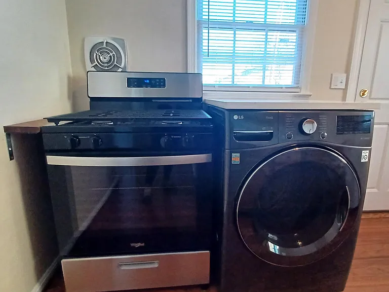301 N West St #2 — Photo 8