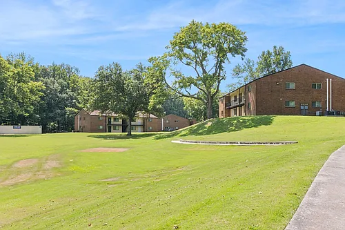 Hilldale Apartments Photo 1