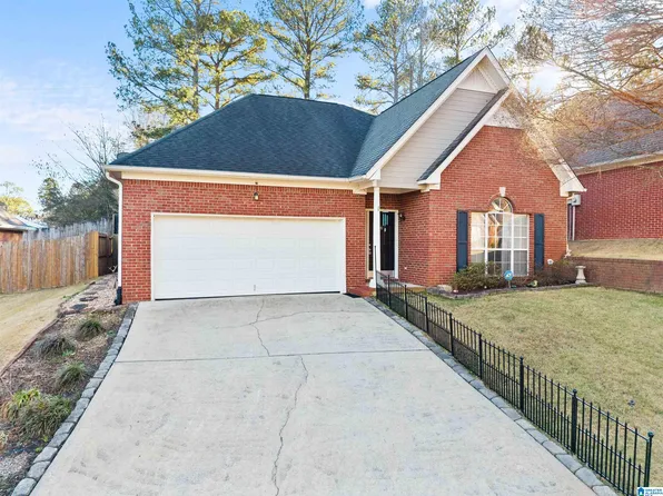 3225 Boxwood Dr, Birmingham, AL 35216