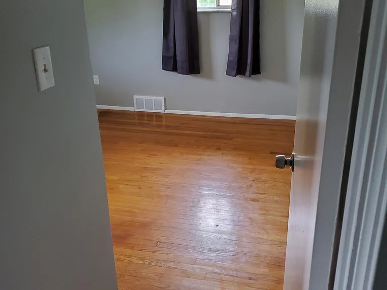 1420 Lattidome Dr — Photo 28