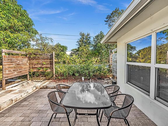 3rd image of 3998 NW 5th Ave