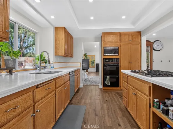 27827 Zion Ct, Castaic, CA 91384
