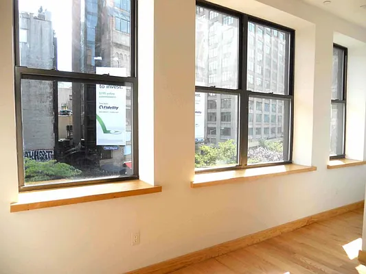 Rented by Level Group | media 12