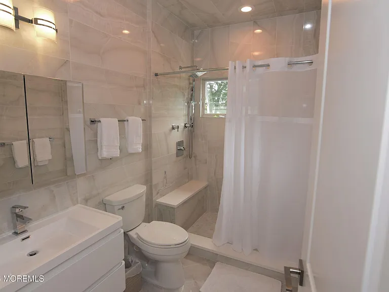 229 Lockwood Ave #WINTER — Photo 13