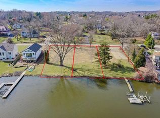 4757 Riverside Rd, Waterford, WI 53185