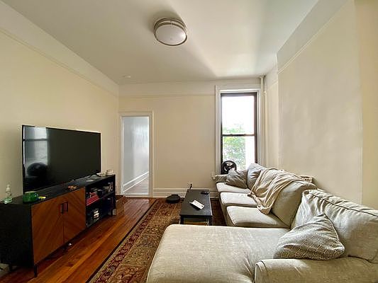 1st image of 244 Prospect Park W APT 3L