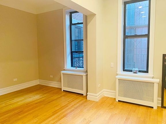 3rd image of 101 W 85th St APT 6-11