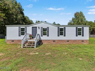 297 Mallard Roost Drive, Burgaw, NC 28425