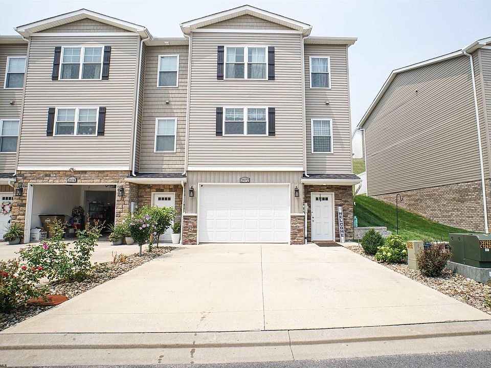 1st image of 2072 Mountain Ash Ln