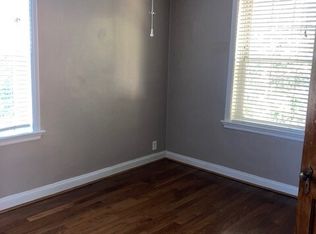 901 S Hanley Rd APT 9, Clayton, MO 63105