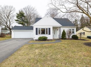 26 Lynda Ln, Rochester, NY 14624