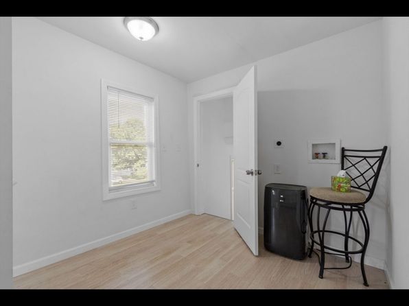 (undisclosed Address), Athol, MA 01331