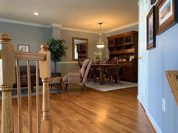 Living dining