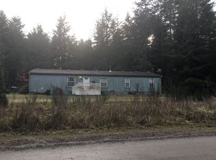 22 Webb Rd SW, Lakebay, WA 98349