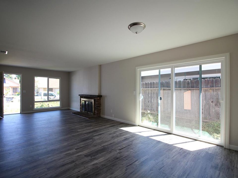 1386 E Oak Ave Woodland, CA, 95776 Apartments for Rent Zillow