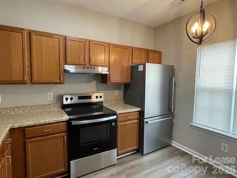 3129 Nevin Place Dr — Photo 4